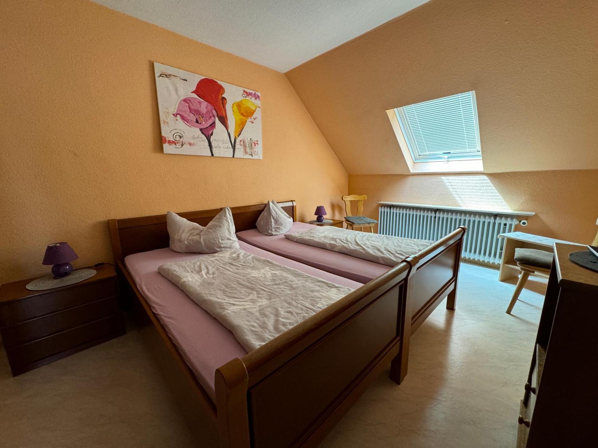Zur Goldenen Krone Pension Stadtallendorf Zewnętrze zdjęcie
